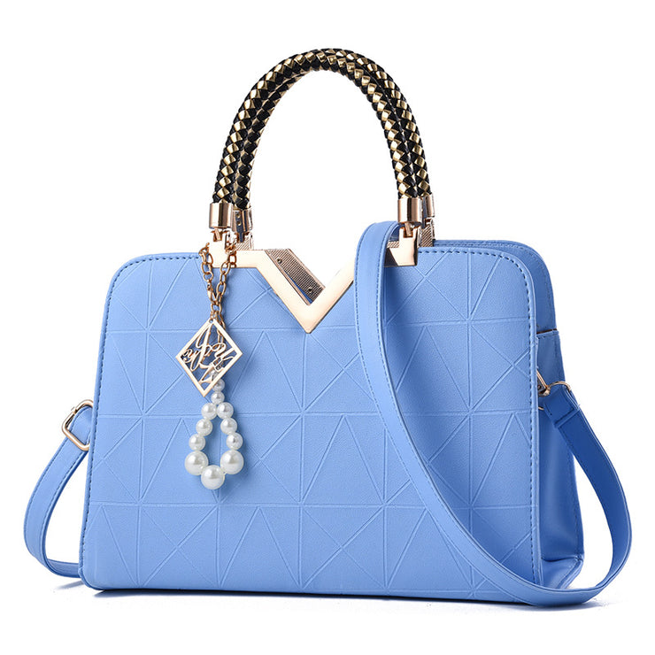 Elevate Your Look with Our Korean Style Simple One-Shoulder Messenger Handbag