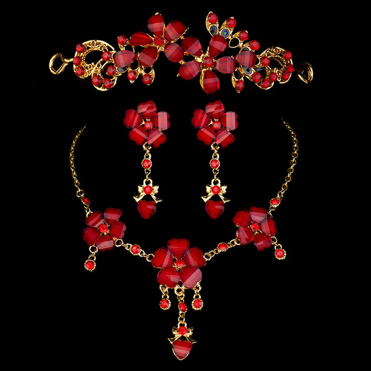 Passion in Red: FOREIGN TRADE IN EUROPE AND THE UNITED STATES EXPLOSION BRIDE WEDDING ACCESSORIES WHOLESALE JEWELRY SET - Three-Piece Red Collar Elegance