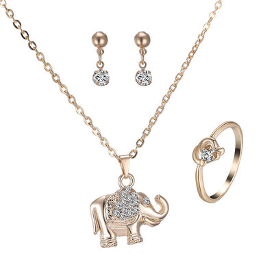 Wild Elegance: Animal-Themed Jewelry Wholesale