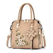 Make a Statement with Our Fashion Flowers Embroidered Handbag: The Epitome of Elegance