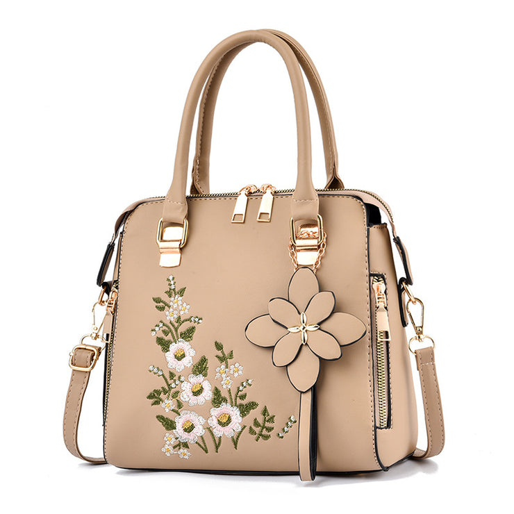 Make a Statement with Our Fashion Flowers Embroidered Handbag: The Epitome of Elegance