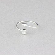 One Direction Arrow Rings for Women - Symbolic Jewelry