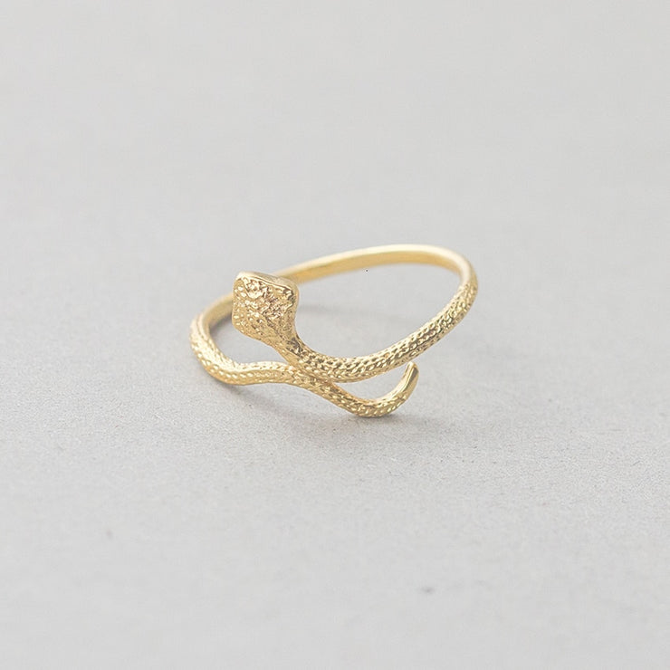 Exaggerated Snake Ring - Personality Punk Fashion Statement