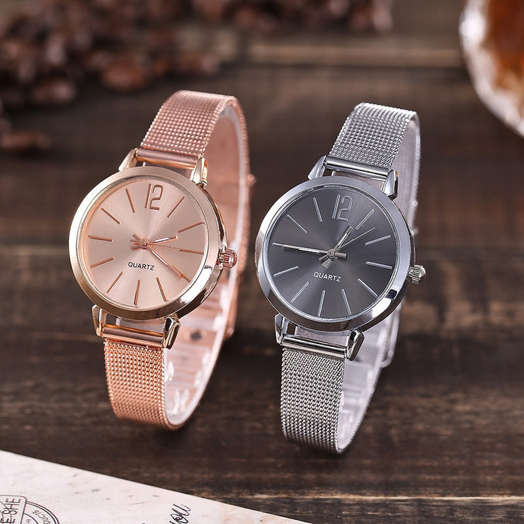 Sophisticated Timekeeping: Quartz Stainless Steel Band Marble Strap Watch