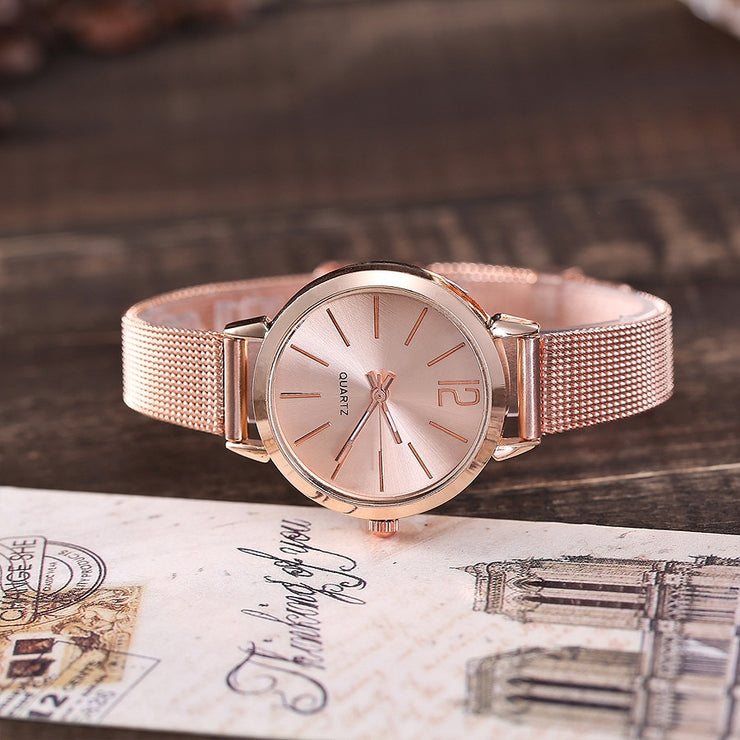 Sophisticated Timekeeping: Quartz Stainless Steel Band Marble Strap Watch