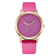 Timeless Elegance: Casual Quartz Leather Band Women's Analog Watch