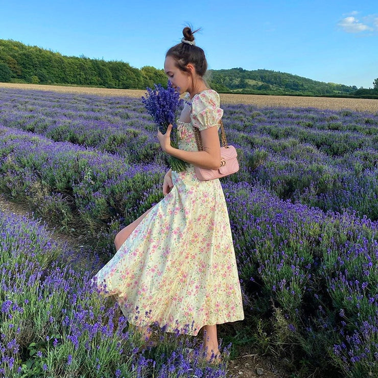 Floral Elegance: Short Puff Sleeve Ruched Summer Dress for Effortless Style