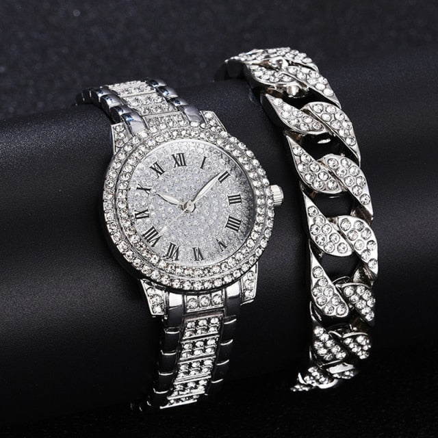 Dazzling Deals: Diamond Gold Watch – Luxury Sweet Alhambra, Perfect Gift!