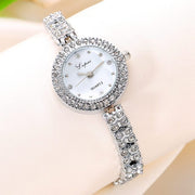 Elegance Unveiled: Zayla's Recommended Fashion Women's Crystal Watch