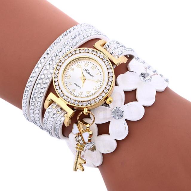 Timeless Elegance: Religion Feminino Chimes Diamond Leather Bracelets Watch